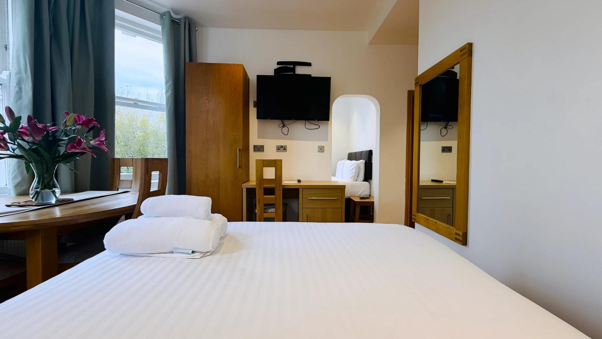 Osborne Aparthotel Истбурн Экстерьер фото